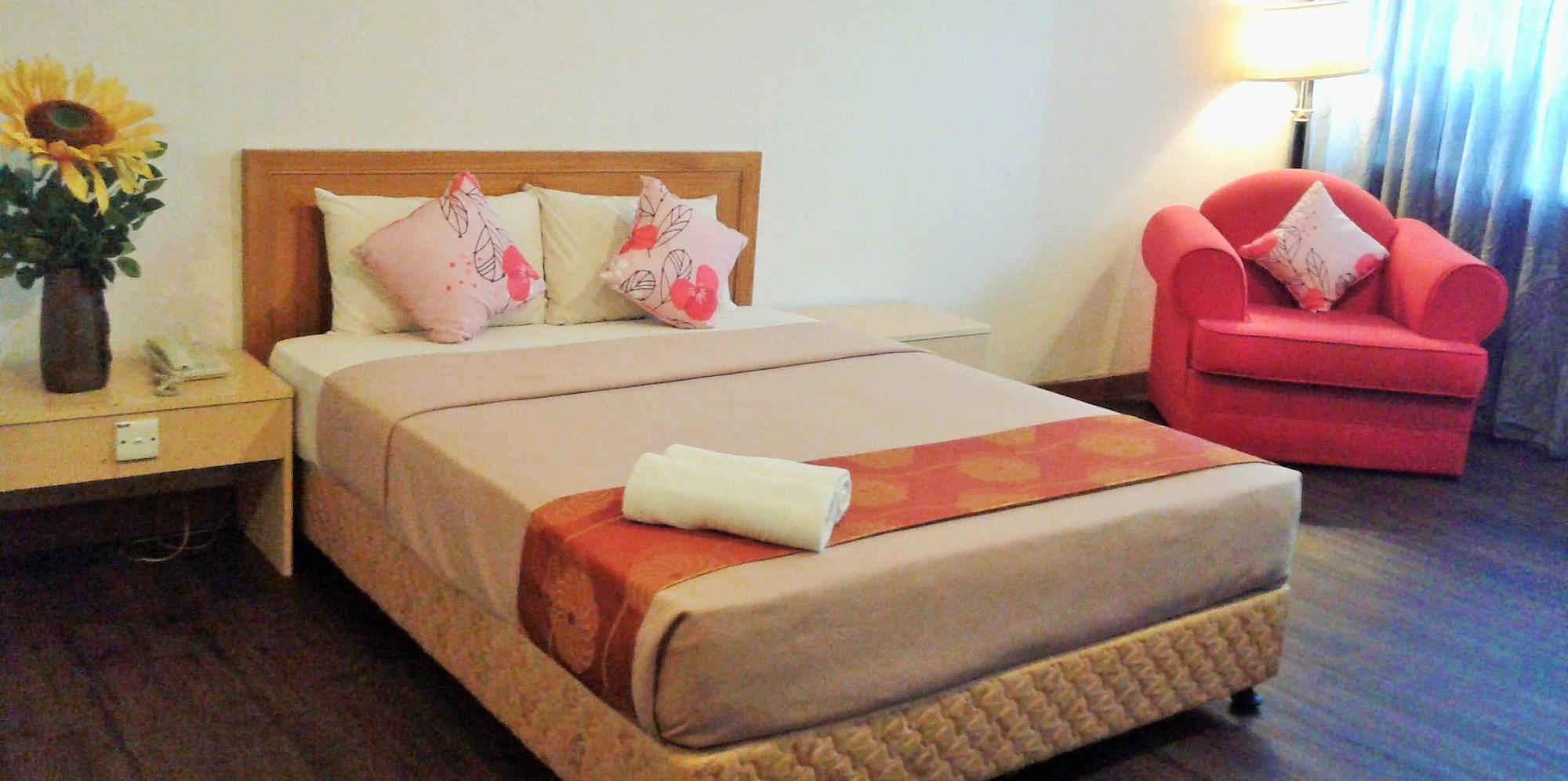 Folkmeldrum Hotel Johor Bahru Exteriör bild