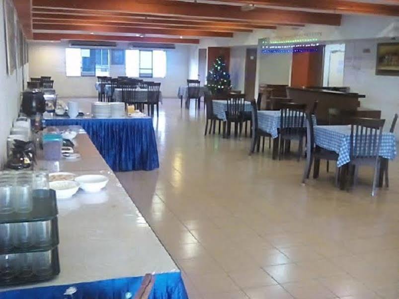 Folkmeldrum Hotel Johor Bahru Exteriör bild